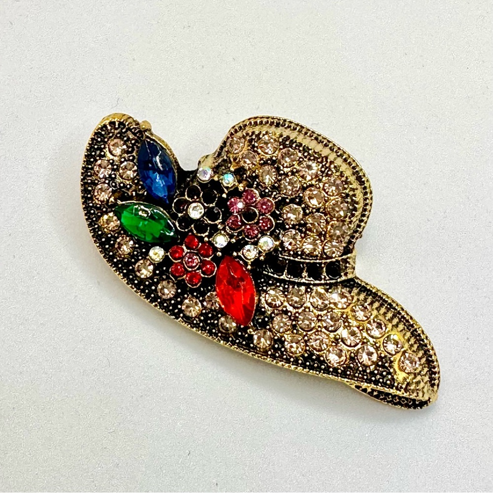 NWOT - Colorful Spring Bonnet Brooch